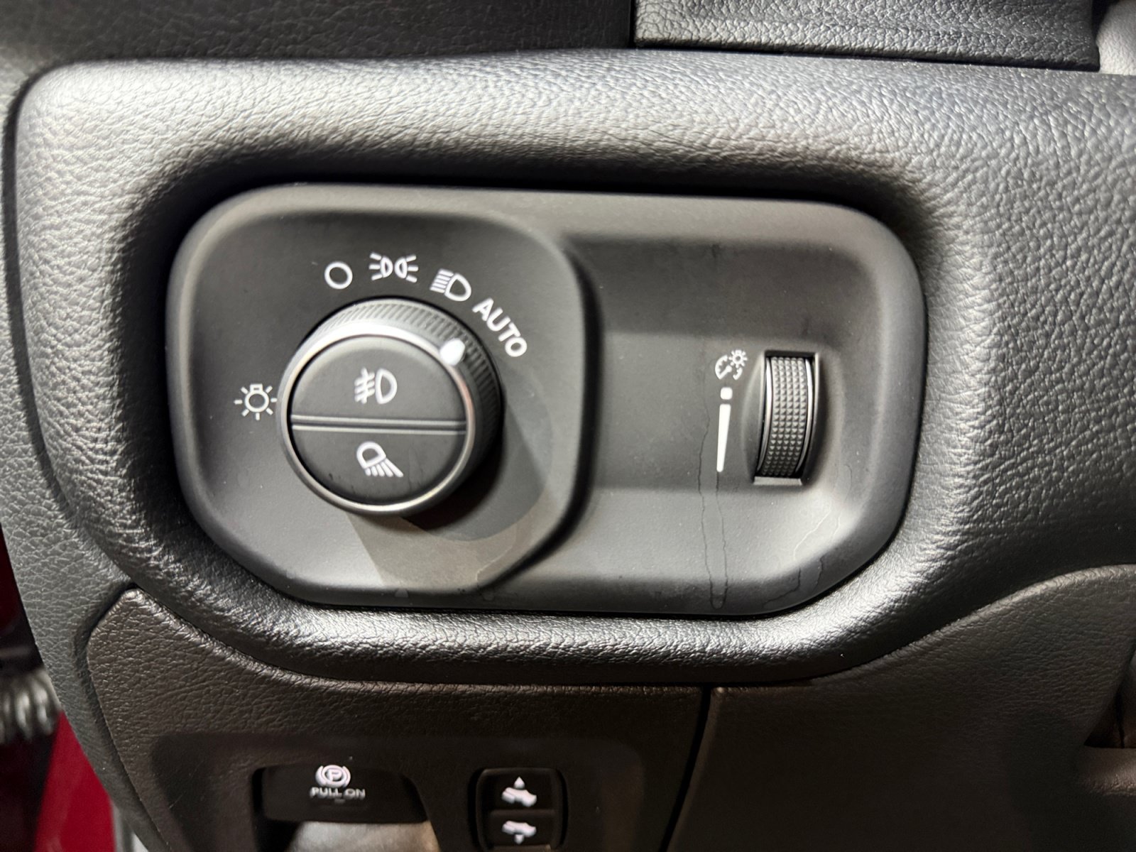 Used 2022 RAM 1500 Big Horn RWD image 17