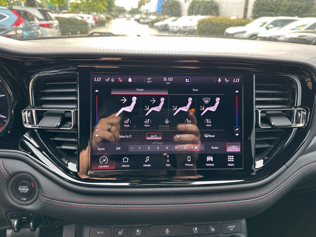 Used 2022 Dodge Durango R/T RWD image 30