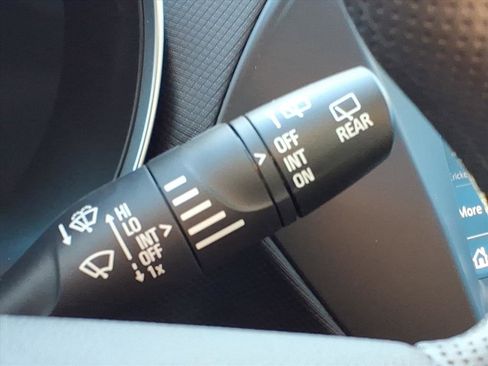 Used 2021 Chevrolet TrailBlazer LT image 18