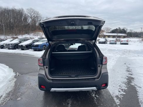 Used 2024 Subaru Outback Limited image 11