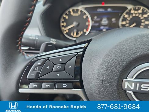 Used 2025 Nissan Altima 2.5 SR FWD image 25
