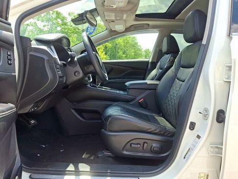 Used 2020 Nissan Murano Platinum AWD/4WD image 16