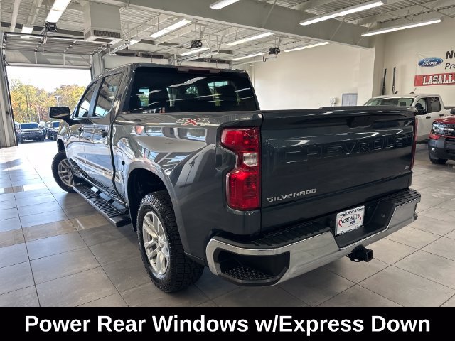 Used 2021 Chevrolet Silverado 1500 LT AWD/4WD image 16