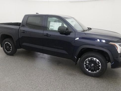 New 2026 Toyota Tundra SR5 AWD/4WD image 12