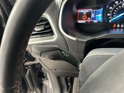 Used 2021 Ford Edge ST-Line AWD/4WD image 19