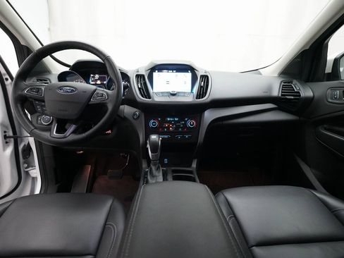 Used 2019 Ford Escape SEL image 5