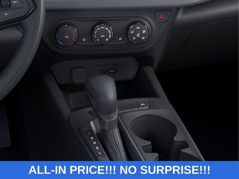 New 2026 Chevrolet Trax LS w/ LS Convenience Package FWD image 23