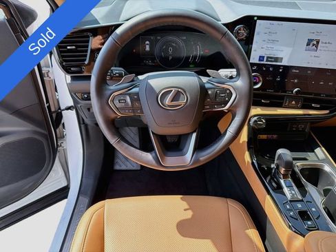 Certified 2026 Lexus NX 350h AWD w/ Accessory Package (Z1) image 21