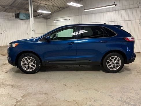 Used 2023 Ford Edge SEL image 10