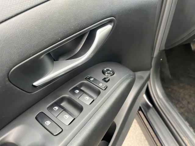 Used 2024 Hyundai Tucson SE AWD/4WD image 10