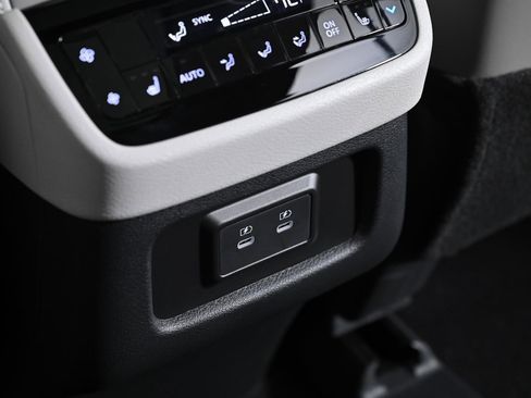 Certified 2026 INFINITI QX60 Luxe w/ Cargo Package image 33