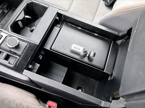 Used 2022 Toyota Tundra SR5 image 24