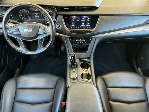 Certified 2023 Cadillac XT5 Luxury image 13
