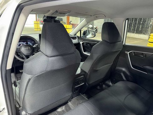 Used 2023 Toyota RAV4 LE AWD/4WD image 27