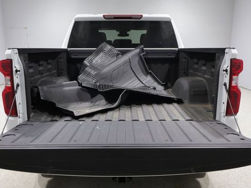 Used 2024 Chevrolet Silverado 1500 Custom AWD/4WD image 4