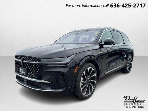 Certified 2024 Lincoln Nautilus Black Label image 1