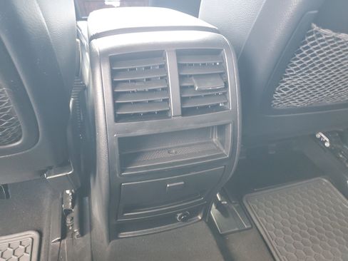 Used 2011 Mercedes-Benz ML 350 2WD image 30