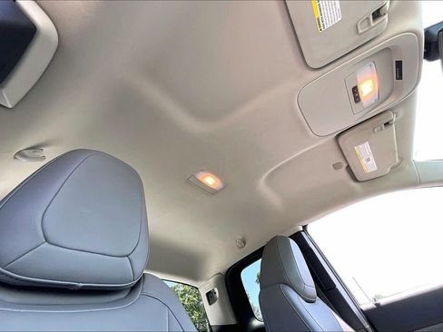 Used 2019 Chevrolet Colorado W/T w/ WT Convenience Package RWD image 30