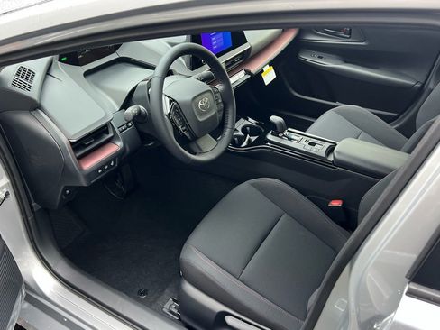 New 2026 Toyota Prius Plug-In Hybrid image 9