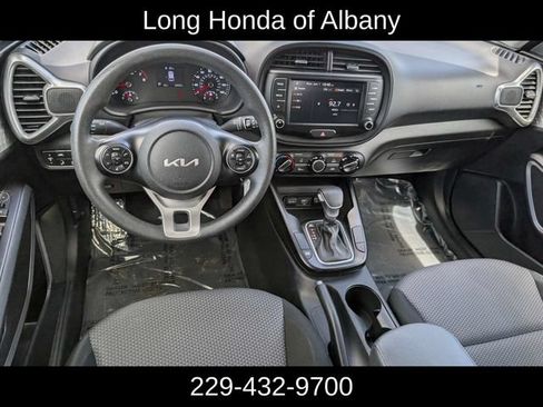 Used 2022 Kia Soul LX w/ Technology Package FWD image 17