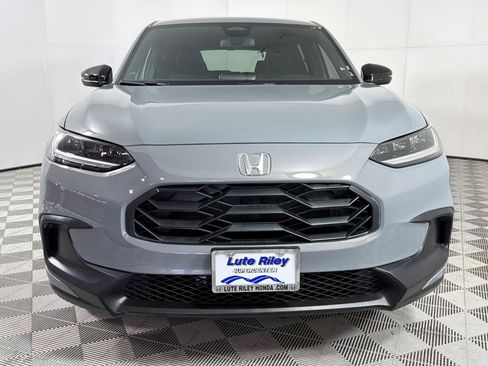 Certified 2025 Honda HR-V Sport image 6