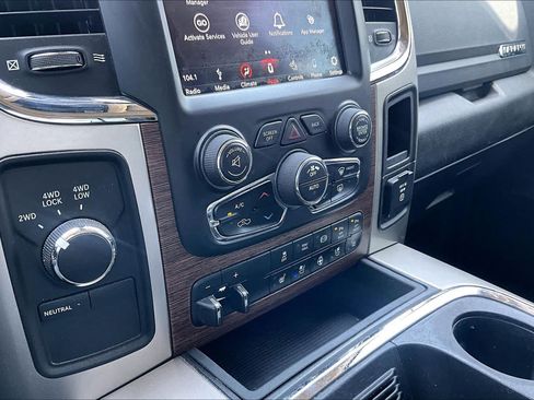 Used 2018 RAM 2500 Laramie AWD/4WD image 34