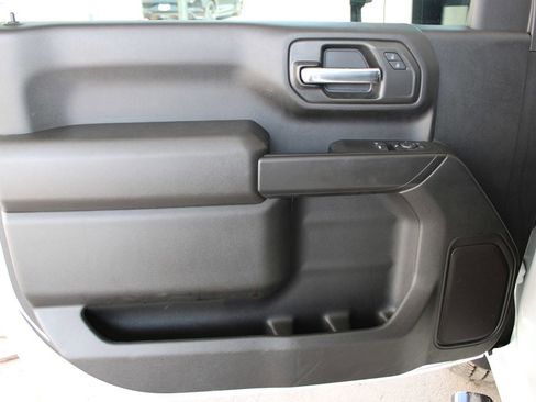 Used 2024 GMC Sierra 3500 Pro w/ Convenience Package image 20