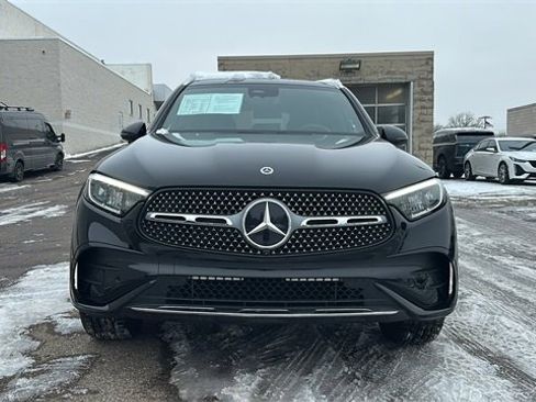 Certified 2025 Mercedes-Benz GLC 300 4MATIC image 11