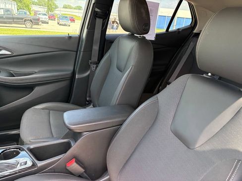 Used 2024 Buick Encore GX Preferred w/ Comfort Package FWD image 11