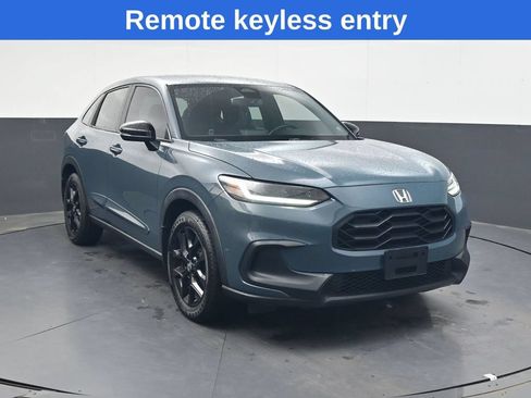 Used 2023 Honda HR-V Sport image 2