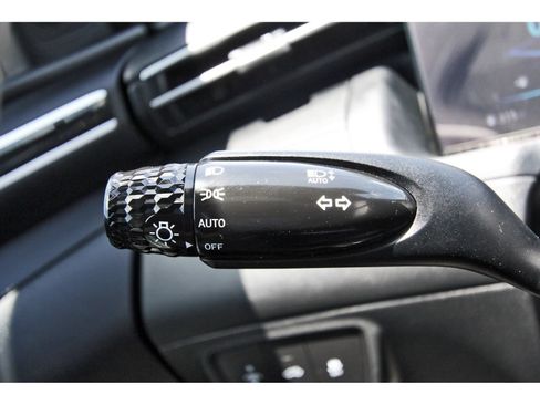 Used 2023 Hyundai Santa Cruz SEL Premium AWD/4WD image 20