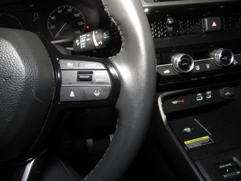 Used 2024 Honda CR-V EX-L image 6