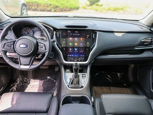 Certified 2025 Subaru Outback Touring AWD/4WD image 7