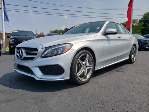 Used 2015 Mercedes-Benz C 300 4MATIC Sedan image 3