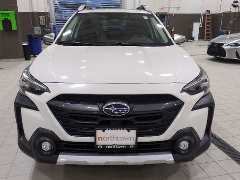 Used 2023 Subaru Outback Touring XT image 8