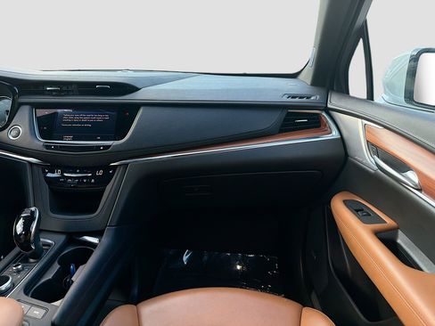 Used 2023 Cadillac XT5 Premium Luxury image 18