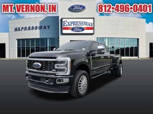 Used 2024 Ford F350 Platinum AWD/4WD image 3