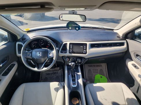 Used 2020 Honda HR-V LX image 24
