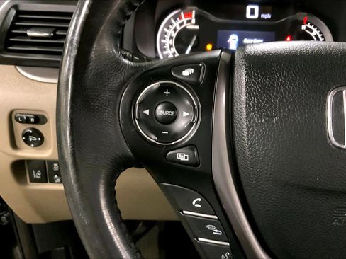 Used 2016 Honda Pilot EX-L image 24