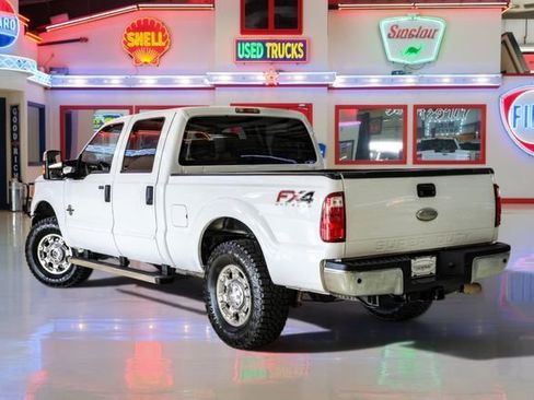 Used 2012 Ford F250 XLT w/ XLT Premium Pkg AWD/4WD image 4