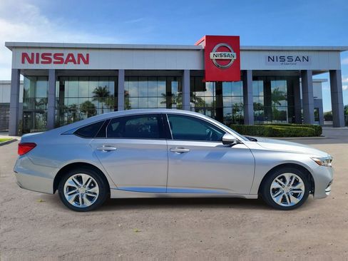 Used 2020 Honda Accord LX image 3