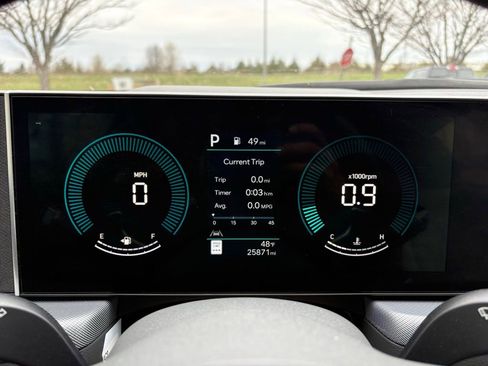 Used 2025 Hyundai Sonata SEL FWD image 26