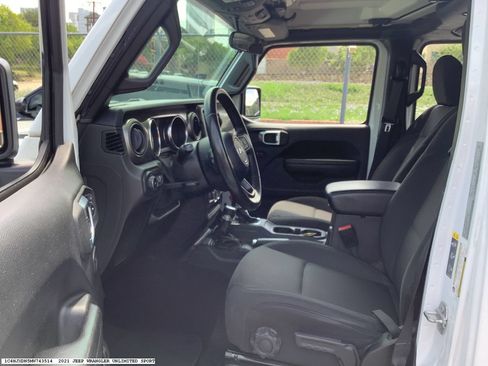 Used 2021 Jeep Wrangler Unlimited Sport AWD/4WD image 8