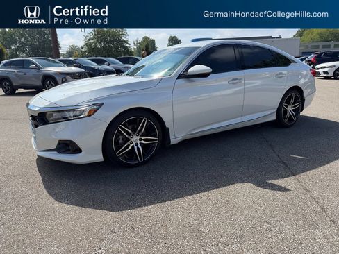 Used 2021 Honda Accord Touring image 1