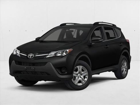 Used 2014 Toyota RAV4 LE FWD image 1