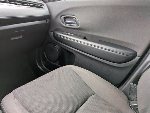 Used 2022 Honda HR-V Sport image 18