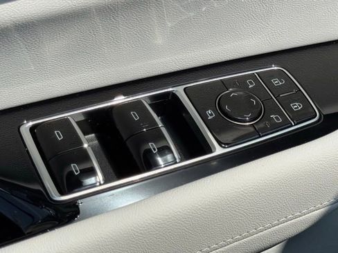New 2026 Cadillac Vistiq Sport AWD/4WD image 18