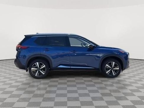 Used 2023 Nissan Rogue SL w/ SL Premium Package AWD/4WD image 2