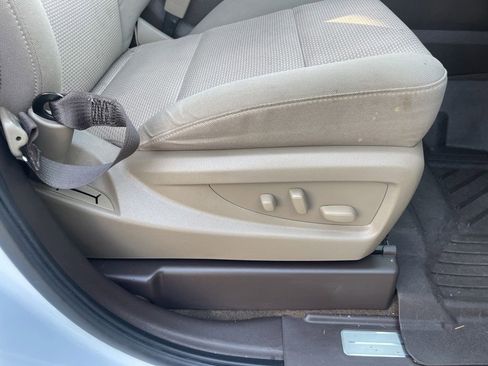 Used 2018 Chevrolet Silverado 1500 LT w/ All Star Edition image 38