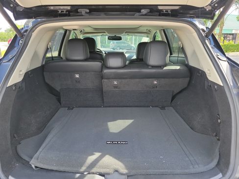 Used 2017 Nissan Murano Platinum w/ Platinum Technology Package FWD image 12